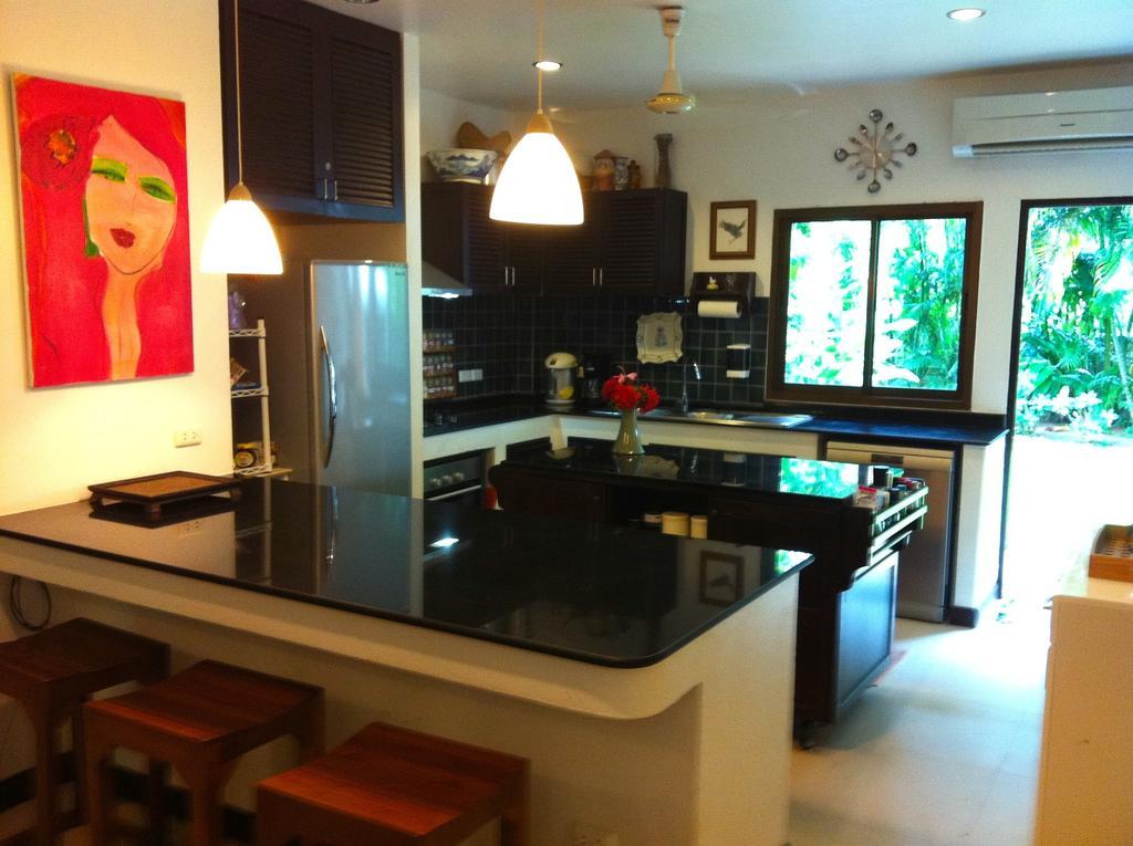 Baan Lompai Villa Ao Nang Værelse billede